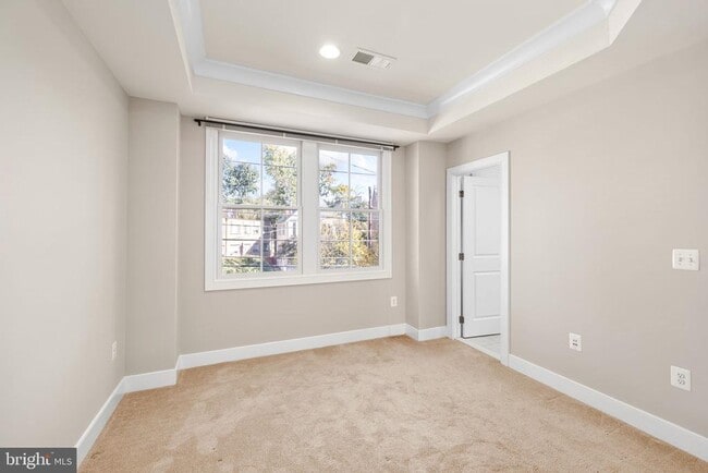 Building Photo - 4458 MacArthur Blvd NW