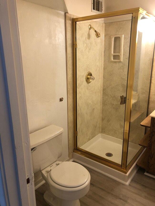 Bathroom - 2749 Kinney Dr