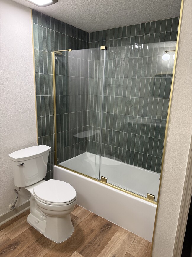 Building Photo - 1910 E Palm Ave