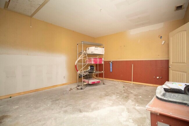 Building Photo - 5029 US-83