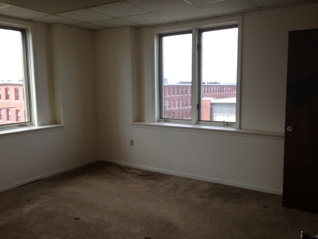 Interior Photo - Silver Towers