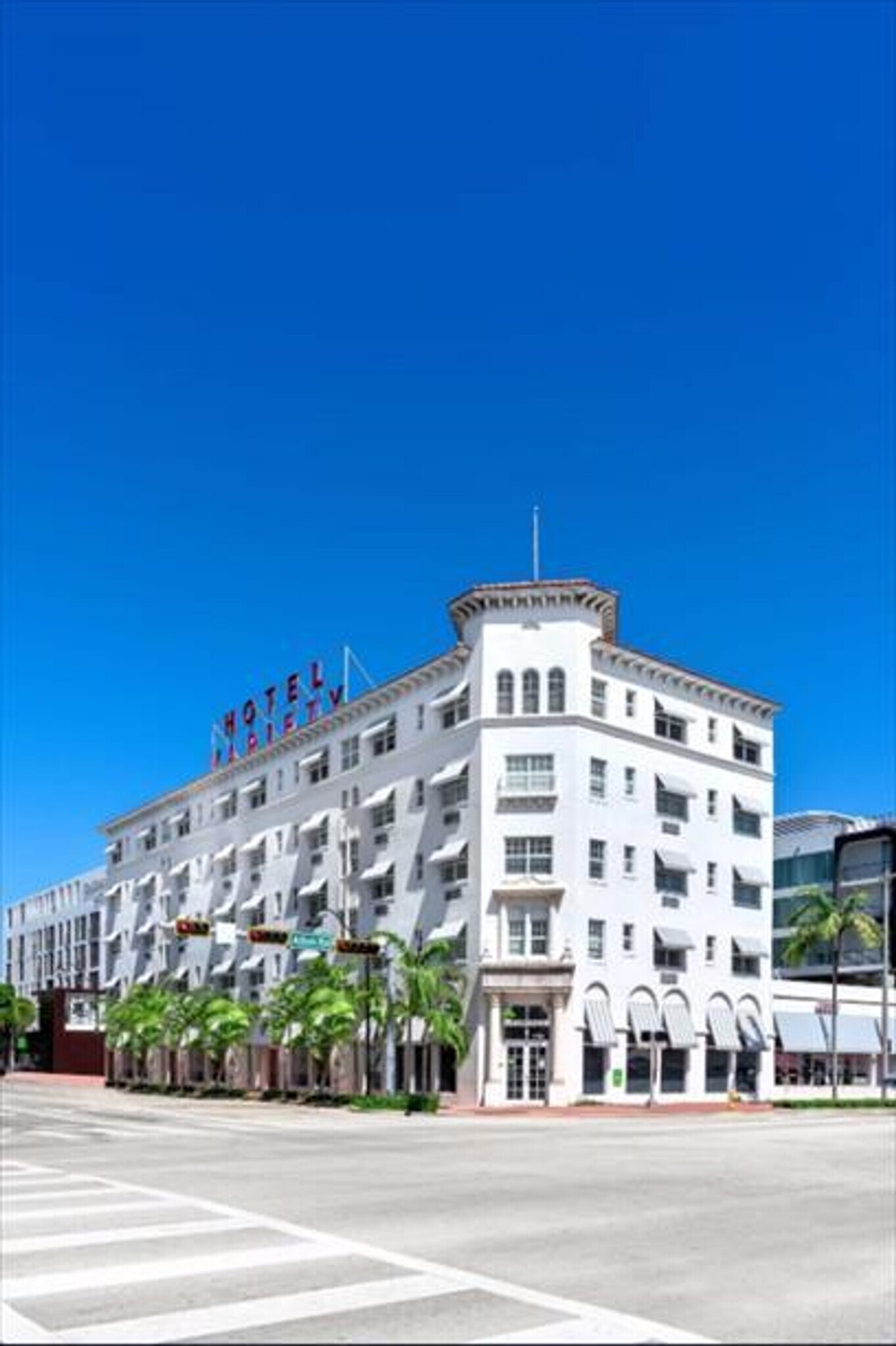 Building Photo - 1701 Alton Rd