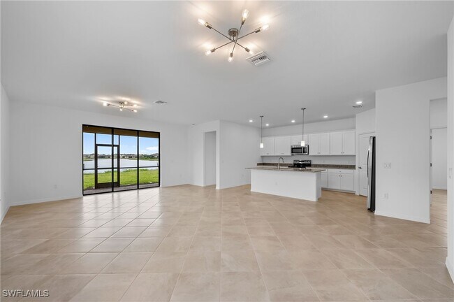 Building Photo - 15019 Palamos Cir