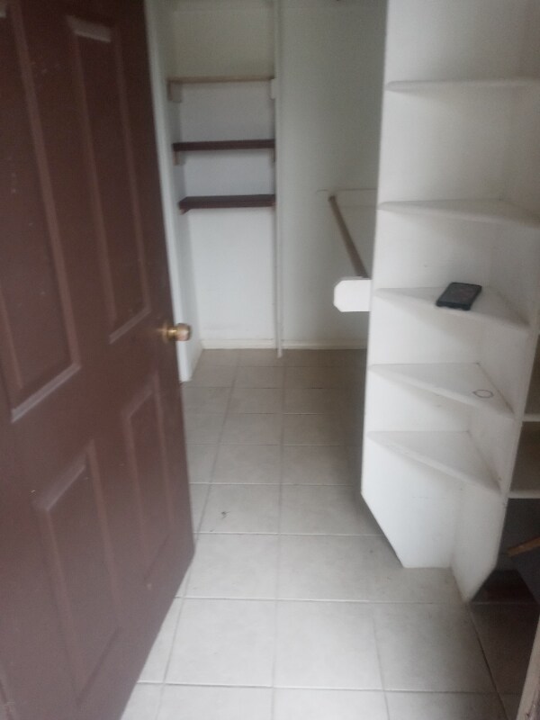 Building Photo - 3439 Racquet Club Dr