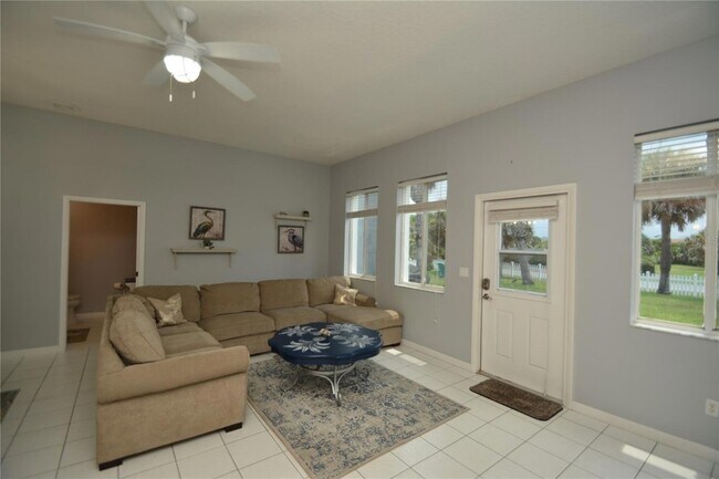 Building Photo - 7094 N Ocean Shore Blvd