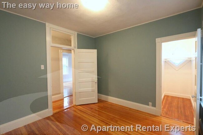 Building Photo - 21 Granite St