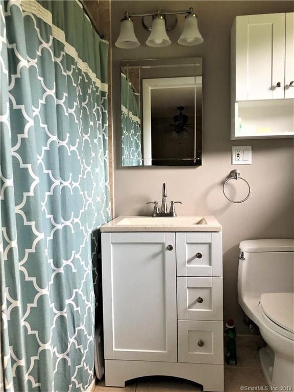 Building Photo - 305 S Brooksvale Rd