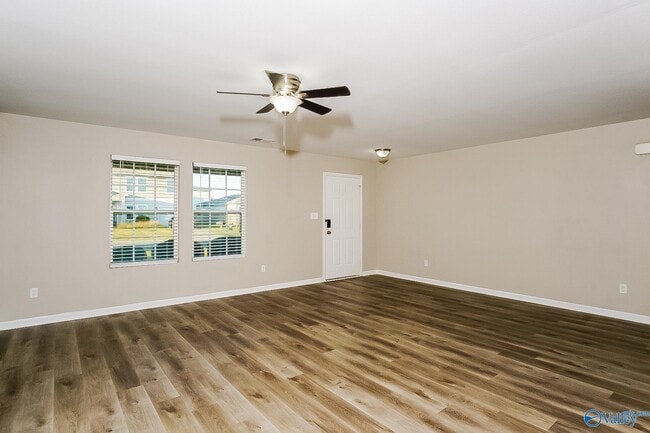 Building Photo - 15241 Tyler Mill Dr