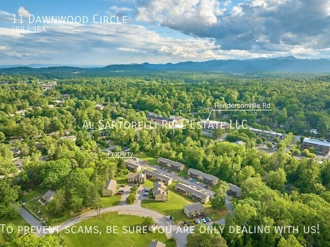 Building Photo - 11 Dawnwood Cir