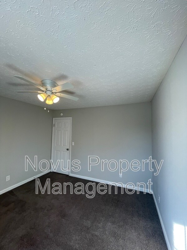 Building Photo - 763 South St