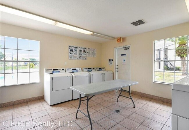 Building Photo - 1 br, 1 bath House - 4760 Walden Circle #516