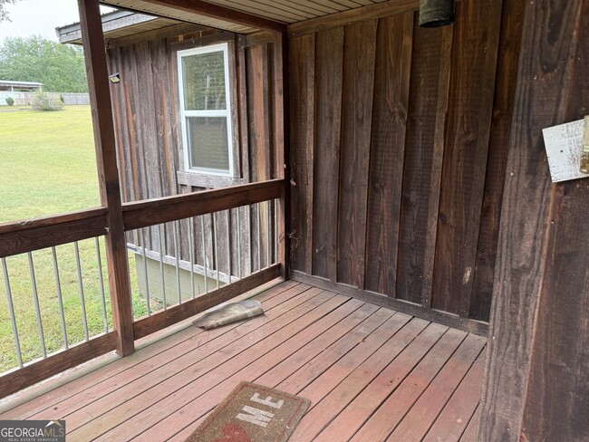 Building Photo - 1565 Corinth Rd