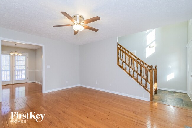 Building Photo - 6391 Flat Rock Dr