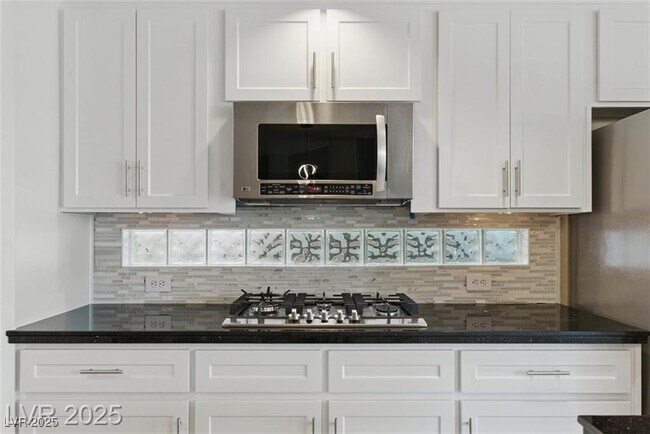 Building Photo - 2445 Antler Point Dr