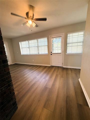 Building Photo - 11 Maree Ct