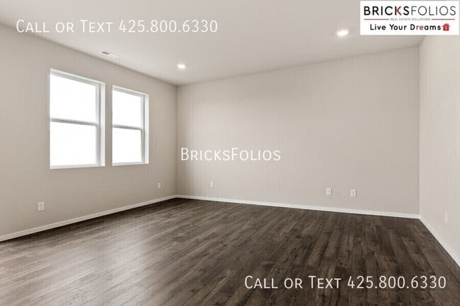 Building Photo - 1340 SW Pendleton Way