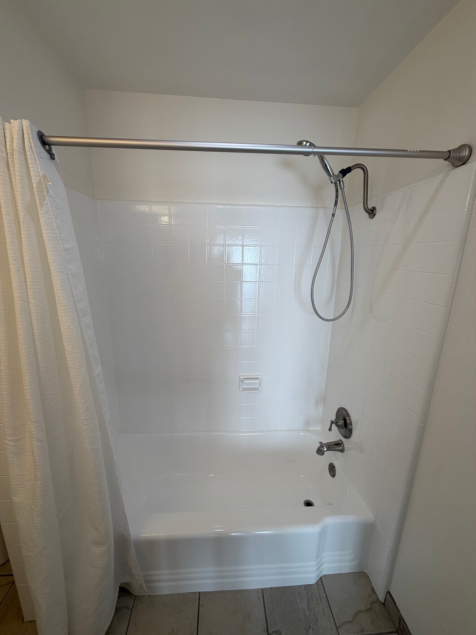 Building Photo - 1017 Morningside Dr