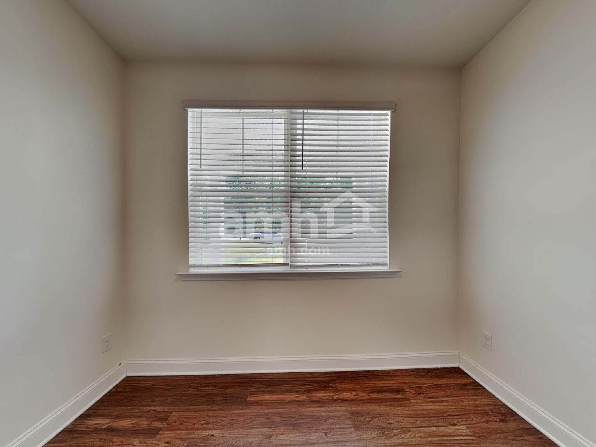 Building Photo - 3224 Oakfields Rd