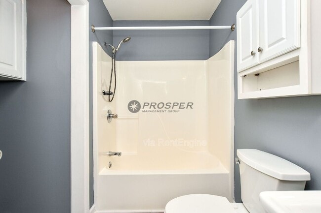 Building Photo - 1082 Hampton Rd