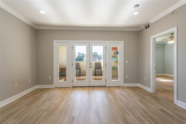 Building Photo - 300 Bella Harbor Ct