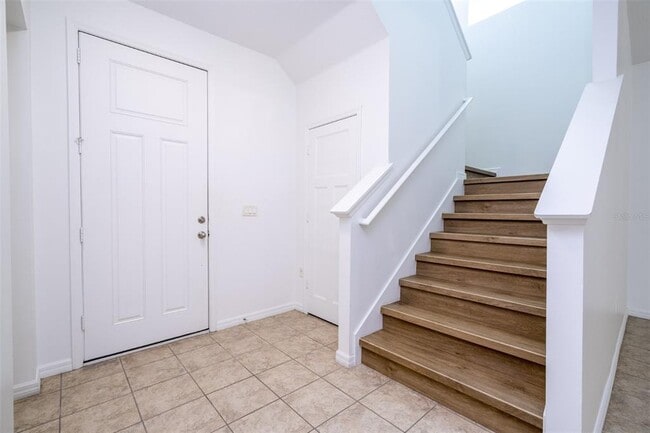 Building Photo - 133790 Ingelnook Dr