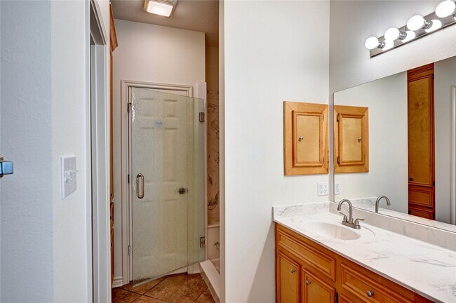 Building Photo - 12959 N Puffin Ln