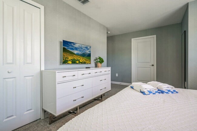 Building Photo - 2644 Reading Trail