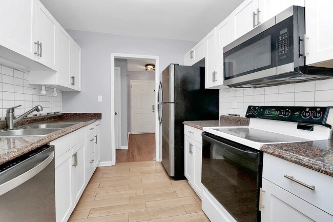 Building Photo - 14034 Eden Ct