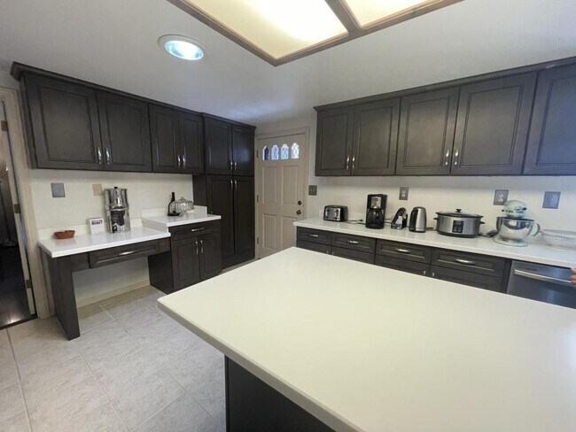 Building Photo - 64315 Spyglass Ave