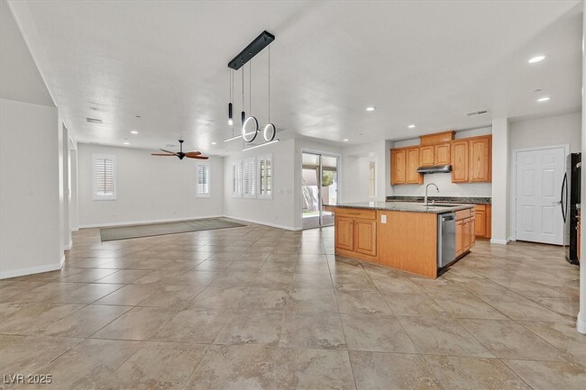 Building Photo - 3141 Degas Tapestry Ave