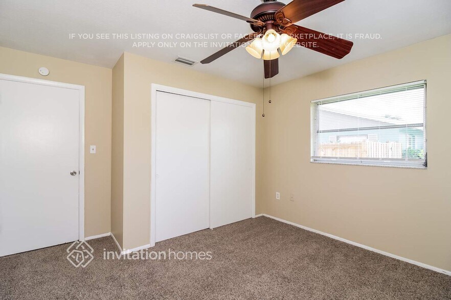 Building Photo - 5323 Winewood Dr