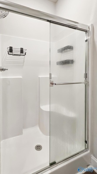 Building Photo - 403 Edgebrook Dr