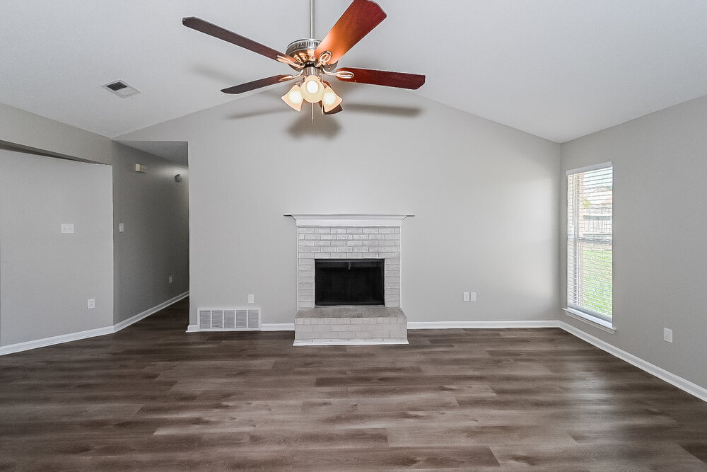 Building Photo - 6306 Magnolia Lakes Dr