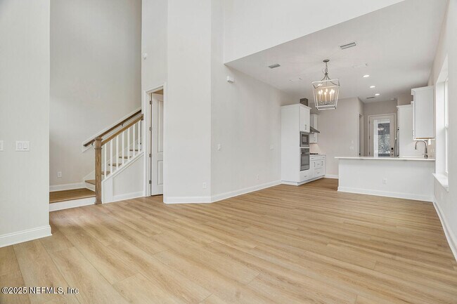 Building Photo - 72 Sewall Ln
