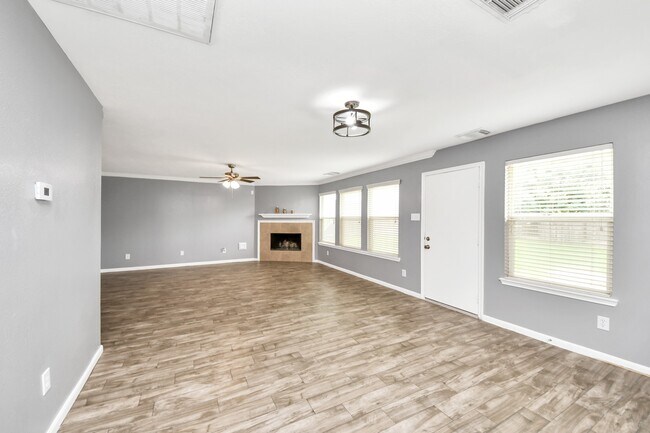 Building Photo - 19215 Terra Forest Ct