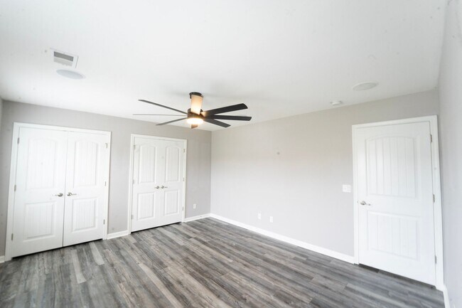 Building Photo - Coming Available!