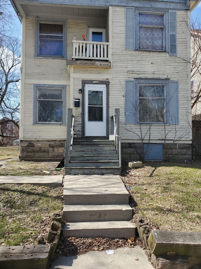Building Photo - 2535 N 16th St
