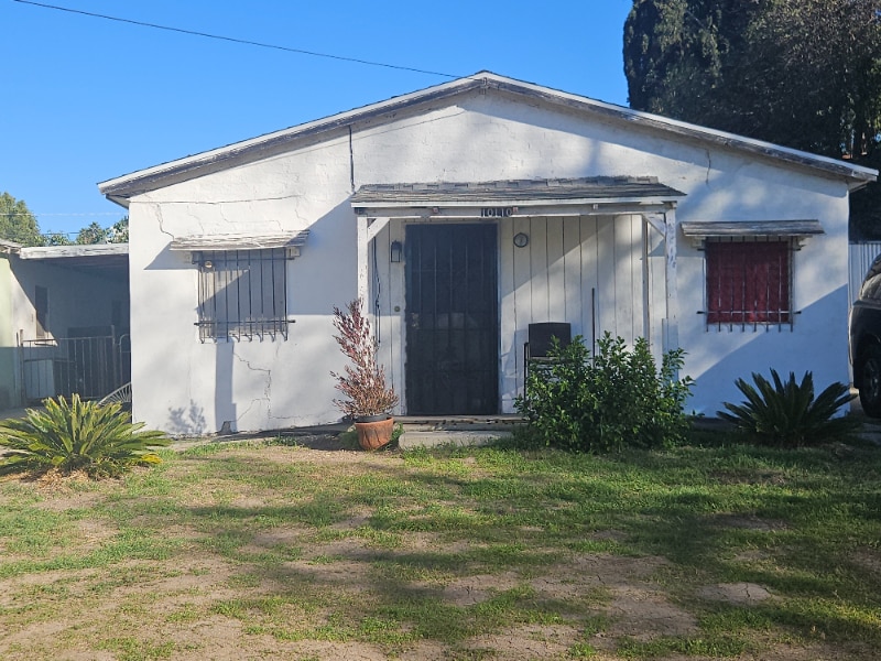 Building Photo - 10110 Ramona Dr