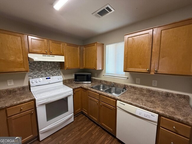 Building Photo - 3272 Blazing Pine Knoll