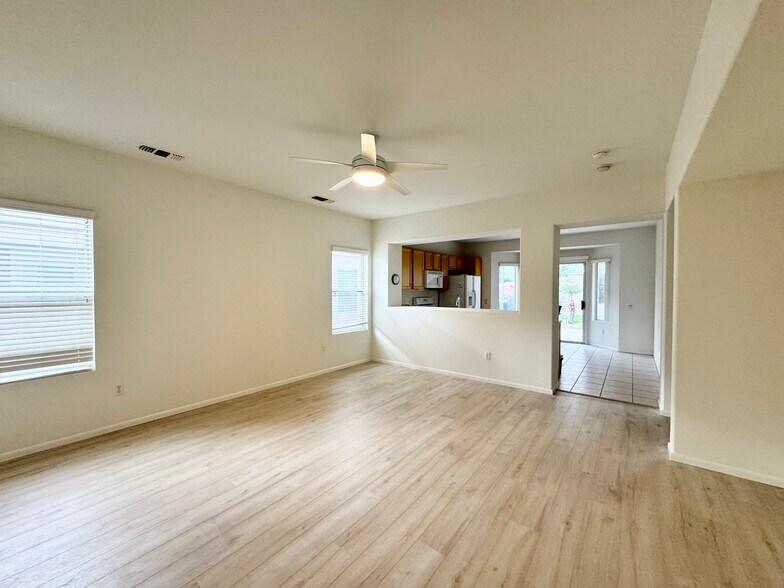 NEW FLOORING AND PAINT - 78686 Hampshire Ave