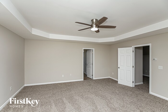 Building Photo - 176 Darbys Run Ct