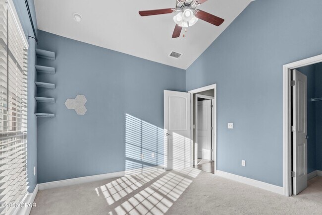Building Photo - 804 Buoy Ct