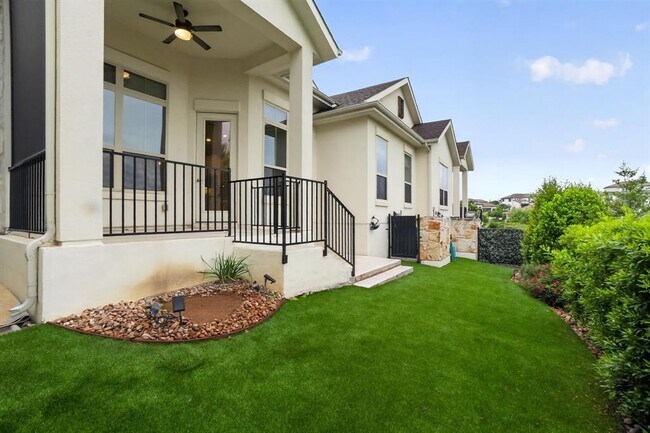 Building Photo - 104 Cartwheel Bend