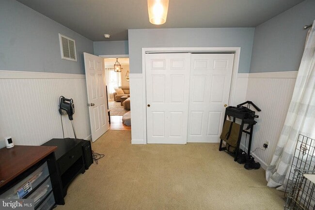 Building Photo - 3727 Village Trail