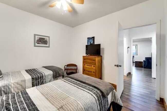 Building Photo - 608 Flowers Gap Rd