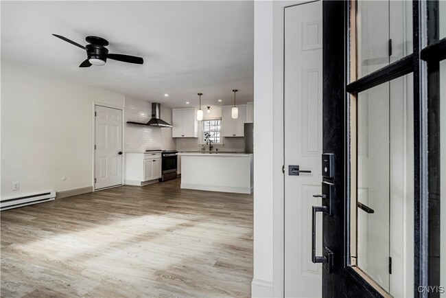 Building Photo - 57 Beechwood Rd