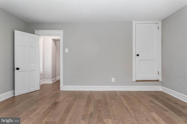 Building Photo - 139 W Germantown Pike