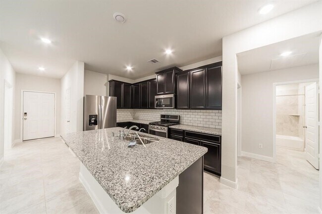 Building Photo - 24907 Prairie Briar Cir