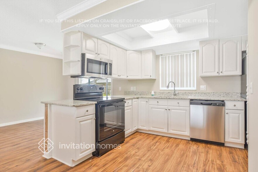 Building Photo - 6905 Firebird Dr