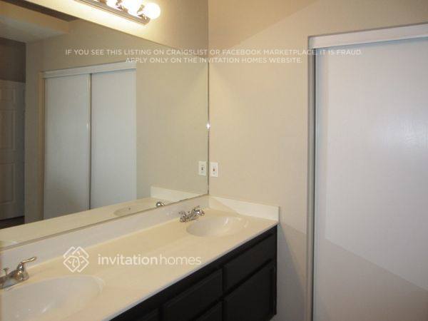 Building Photo - 78421 Orcabessa Dr
